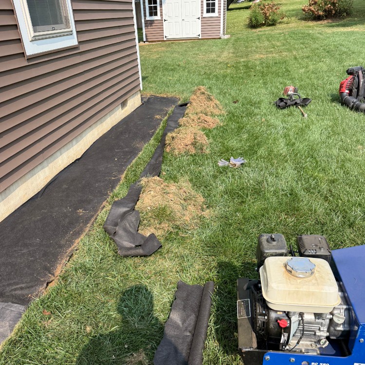 Landscaping and Lawncare in Downington, PA Landscaping and Lawncare in Downington, PA